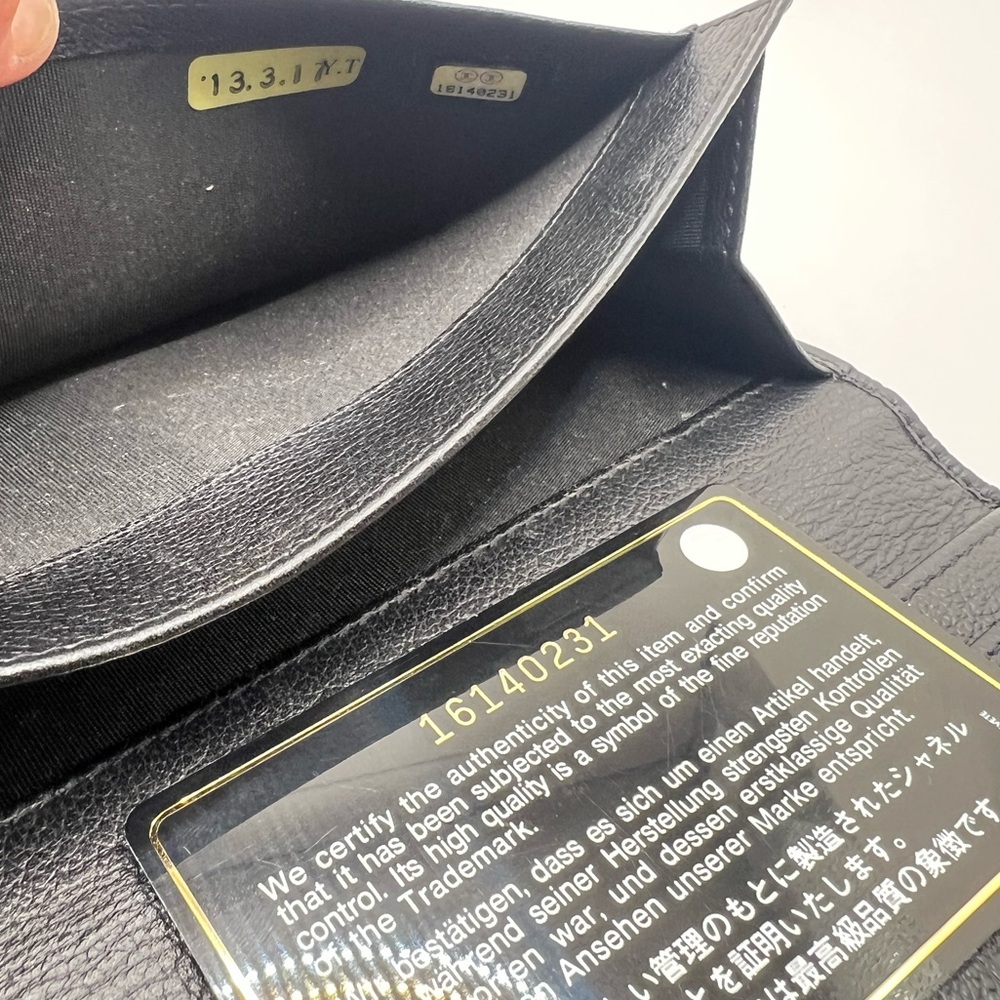 Authentic CHANEL CC Black Camellia Calfskin Leather Long Wallet W/ Serial Card - Picture 11 of 12